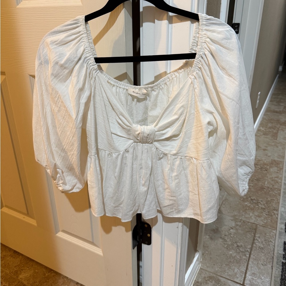 Mustard Seed White Puff Sleeve Blouse